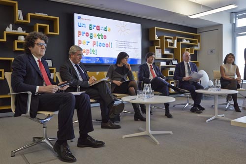 Un momento della presentazione del Reparto di Oncoematologia pediatrica dell'Ospedale infantile Regina Margherita, al grattacielo di Intesa Sanpaolo di Torino. Un momento della presentazione del Reparto di Oncoematologia pediatrica dell'Ospedale infantile Regina Margherita, al grattacielo di Intesa Sanpaolo di Torino.