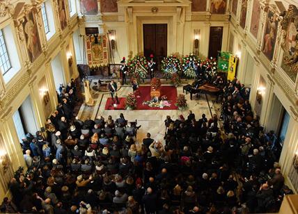 Milano: funerale di Umberto Veronesi a Palazzo Marino