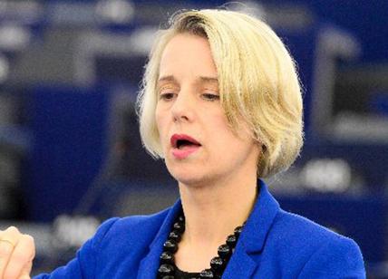 Avvocatessa sordomuta si candida alla guida del Parlamento Ue
