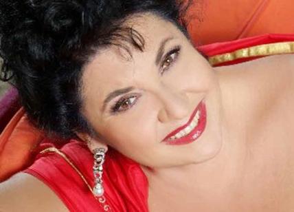 Marisa Laurito canta il Sud: l'artista napoletana sul palco con Charlie Cannon