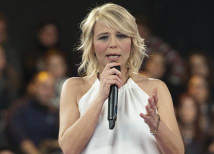 Ascolti Tv: De Filippi vince (fiaccamente) la serata. Bene Propaganda Live