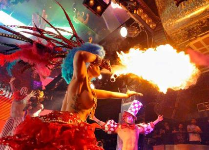 Muccassassina, sexy Carnevale al Qube: show tra maschere e trasgressione