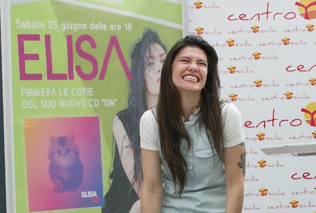 Elisa presenta il suo nuovo album "On"