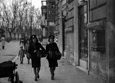 Postine negli anni 40