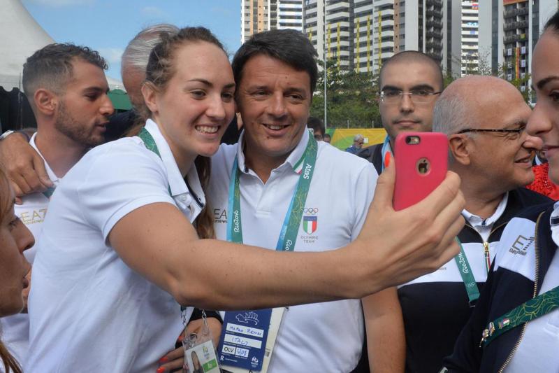 renzi selfie