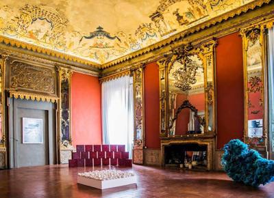 Sala Specchi ape