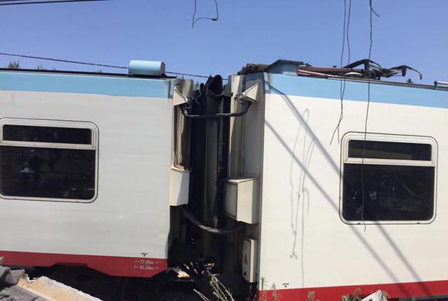 Como, scontro frontale fra due treni tra Arosio e Merone. 7 feriti