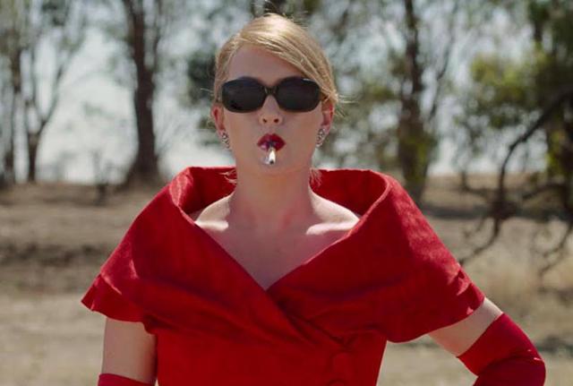 Al cinema con dolcezza e amarezza, le due anime nel Campari