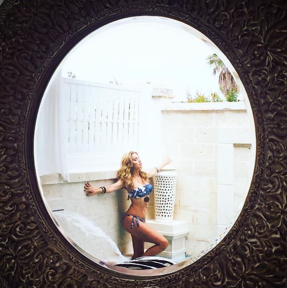 valeria marini instagram 5