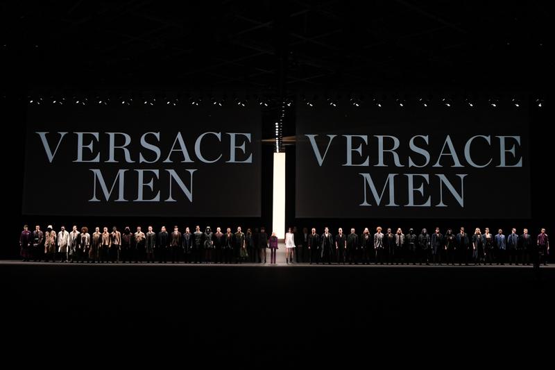 Versace Men SS17 finale