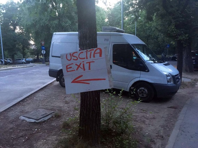 Parcheggi abusivi in Triennale 01