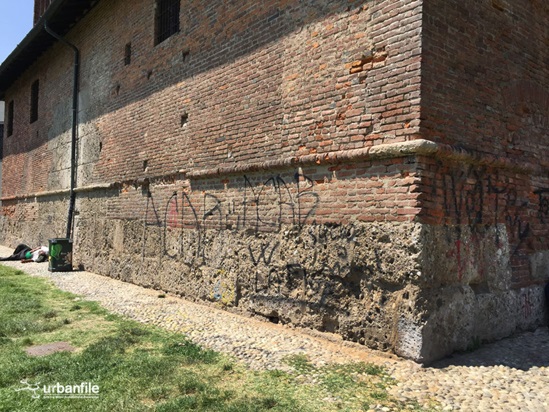 La basilica di San Lorenzo a Milano 08