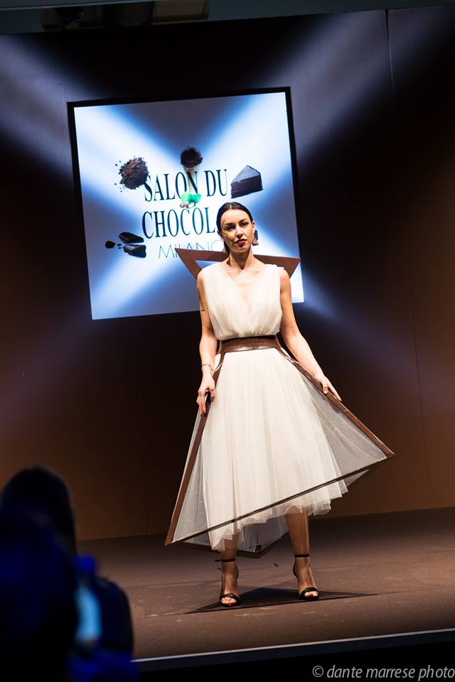 Chocolate Fashion Show al Salon du Chocolat (foto: Dante Marrese) Chocolate Fashion Show al Salon du Chocolat (foto: Dante Marrese)