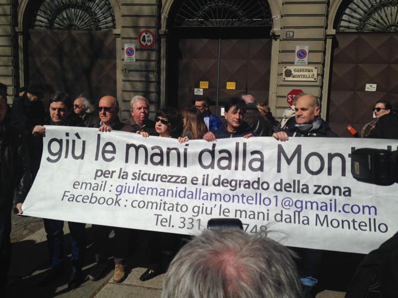 Matteo Salvini alla caserma Montello di Milano Matteo Salvini alla caserma Montello di Milano