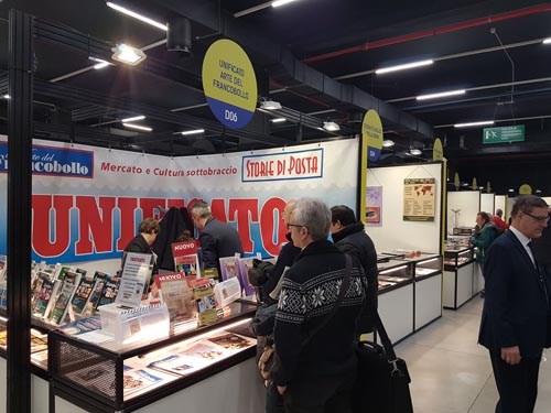 Stand di espositori a Milanofil 2017, la rassegna filatelica più attesa, che compie 30 anni. Stand di espositori a Milanofil 2017, la rassegna filatelica più attesa, che compie 30 anni.