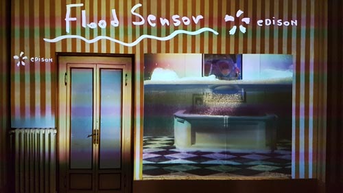 Un'installazione artistica parte della presentazione di Edison World: il sensore anti-allagamenti. Un'installazione artistica parte della presentazione di Edison World: il sensore anti-allagamenti.