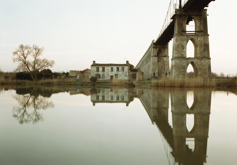 © Elger Esser 2017, Landscapes&vedutas Tonnay I, Francia, 1997, 123,5x161,6x5 low