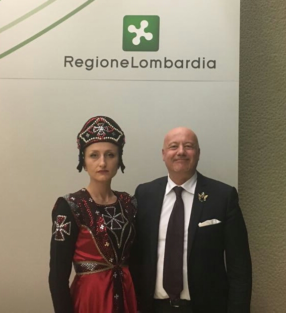 Lali Panchulidze, la "dama bianca" di Aristocrazia Europea a Milano Lali Panchulidze, la "dama bianca" di Aristocrazia Europea a Milano