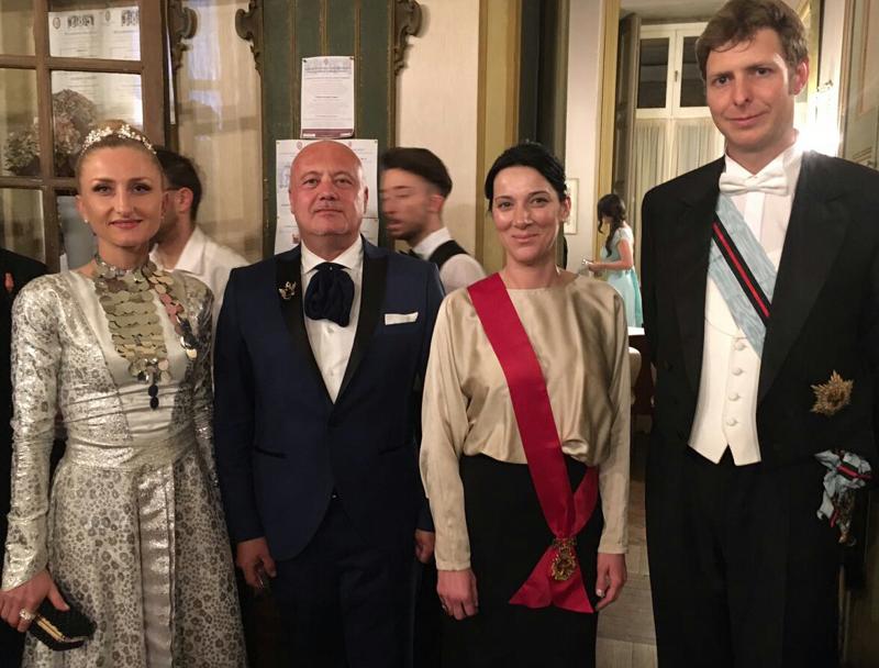 Lali Panchulidze, la "dama bianca" di Aristocrazia Europea a Milano Lali Panchulidze, la "dama bianca" di Aristocrazia Europea a Milano