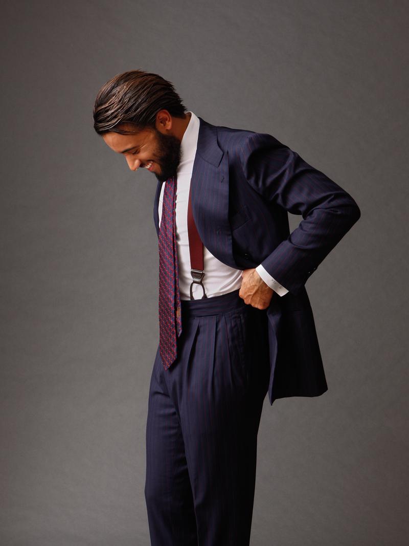 Pasquale Junior Natuzzi, 27 anni, terzo figlio dell'omonimo presidente e ad di Natuzzi, la più grande casa di arredamento italiana che sta attuando un ambizioso piano di espansione retail in tutto il mondo. Pasquale Junior Natuzzi, 27 anni, terzo figlio dell'omonimo presidente e ad di Natuzzi, la più grande casa di arredamento italiana che sta attuando un ambizioso piano di espansione retail in tutto il mondo.