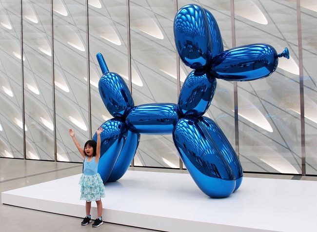 Il valore totale delle opere esposte al Broad museum è di 2,2 miliardi di dollari. Foto Grigore Scutari Il valore totale delle opere esposte al Broad museum è di 2,2 miliardi di dollari. Foto Grigore Scutari