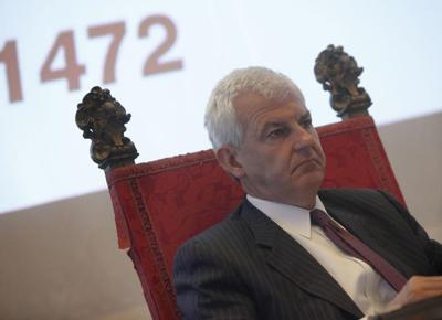 alessandro profumo (1) alessandro profumo (1)