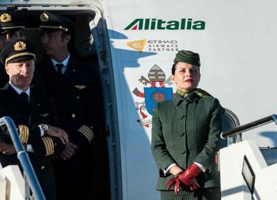alitalia (2) alitalia (2)