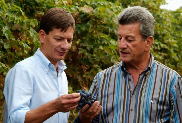 Azienda Santa Sofia: Luciano e Giancarlo Begnoni in vigna Azienda Santa Sofia: Luciano e Giancarlo Begnoni in vigna