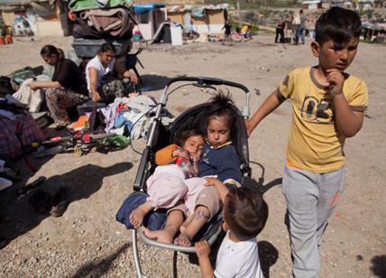 Vaccini ai bambini rom. Piano Marshall per 400 piccoli di 4 campi nomadi