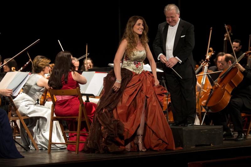 "Rossini in viaggio" al Carcano per i "Bambini farfalla" con Silvia Colombini (foto: Stefano Stranges) "Rossini in viaggio" al Carcano per i "Bambini farfalla" con Silvia Colombini (foto: Stefano Stranges)