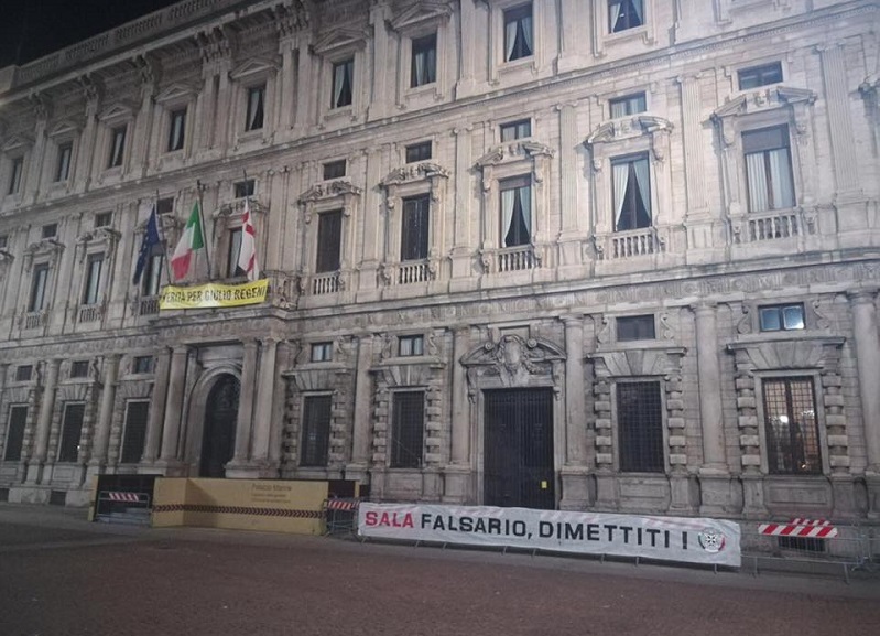 CasaPound: striscioni contro Sala CasaPound: striscioni contro Sala