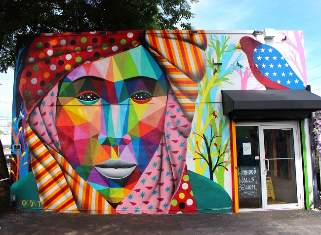 Il quartiere più trendy e colorato di Miami, il Wynwood art district, ex area industriale oggi trasformata in un museo a cielo aperto. Foto Grigore Scutari Il quartiere più trendy e colorato di Miami, il Wynwood art district, ex area industriale oggi trasformata in un museo a cielo aperto. Foto Grigore Scutari