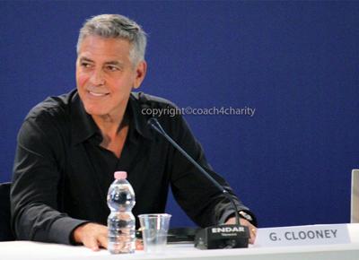 clooney 800x578