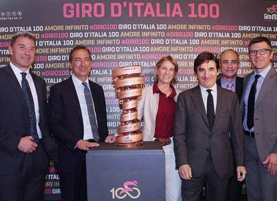 conferenza giro d'italia ape