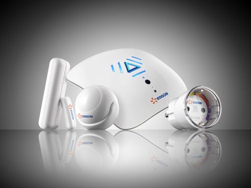 Lo starter kit dell'offerta Edison Smart Living. Lo starter kit dell'offerta Edison Smart Living.