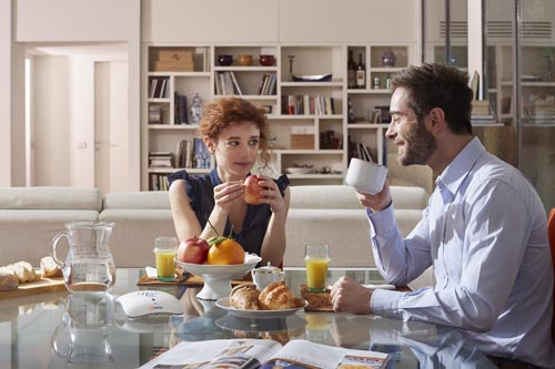 La consolle dell'offerta Edison Smart Living è in grado di connettere e gestire in modo facile un numero sempre crescente di device intelligenti disponibili sul mercato e acquistabili anche attraverso il sito www.edisonenergia.it. La consolle dell'offerta Edison Smart Living è in grado di connettere e gestire in modo facile un numero sempre crescente di device intelligenti disponibili sul mercato e acquistabili anche attraverso il sito www.edisonenergia.it.