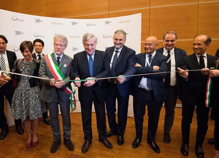 Antonio Tajani inaugura la prima edizione di Oroarezzo gestita da IEG