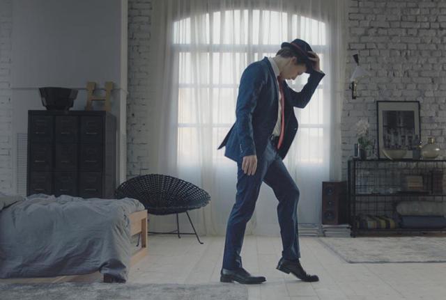 TIM è a Sanremo con gli spot nei quali sono protagonisti la voce di Mina e il ballerino Just Some Motion. TIM è a Sanremo con gli spot nei quali sono protagonisti la voce di Mina e il ballerino Just Some Motion.