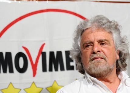 M5s, Beppe Grillo: “Democrazia? Paradossale funzioni meglio la dittatura"