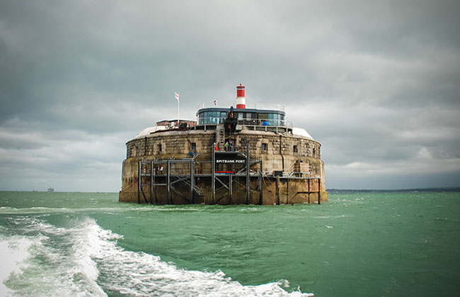 Spitbank Fort hotel – Portsmouth, Inghilterra Spitbank Fort hotel – Portsmouth, Inghilterra