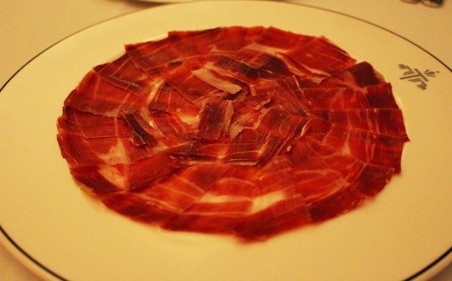 Il prelibato prosciutto iberico Il prelibato prosciutto iberico