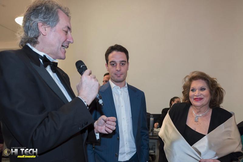 Il premio "Dono dell'Umanità" Il premio "Dono dell'Umanità"