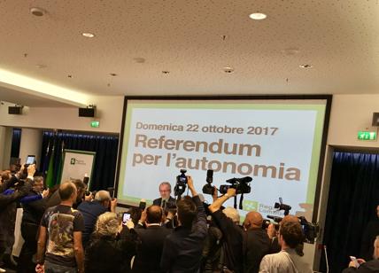Referendum, Maroni: "Affluenza oltre il 40%. Sì al 95%"