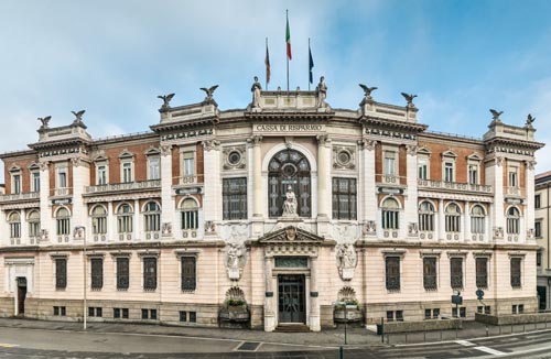 Palazzo Donghi Ponti di Intesa Sanpaolo a Padova. Palazzo Donghi Ponti di Intesa Sanpaolo a Padova.