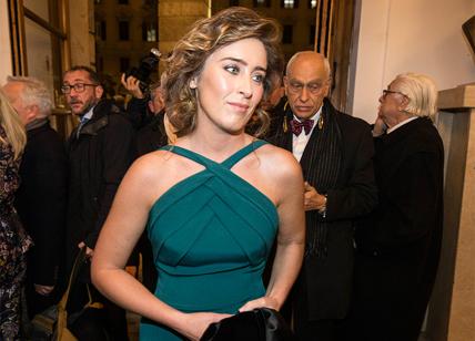 Maria Elena Boschi all'Opera di Roma. Sfida look con Virginia Raggi. FOTO