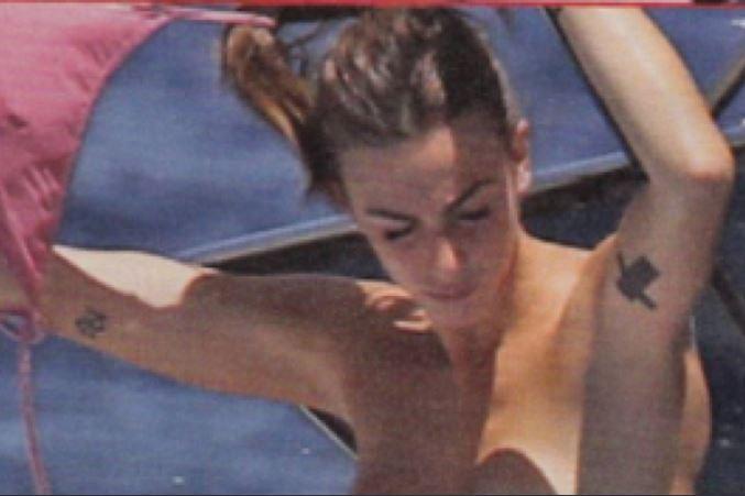 martina maccari topless