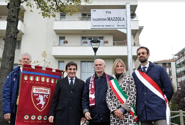 L'intitolazione della via a Valentino Mazzola L'intitolazione della via a Valentino Mazzola