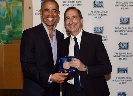 Obama a Milano, Sala gli consegna le chiavi della città