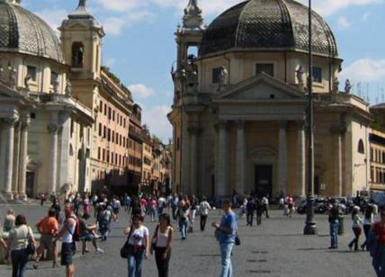 Piazza del Popolo: deciso il funerale dei cipressi. Mercoledì la rimozione