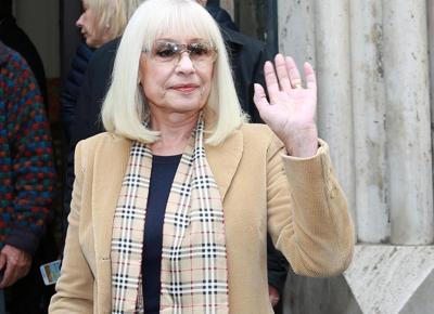 RAFFAELLA CARRà
